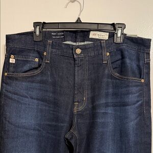 Men's Dark Blue Jeans